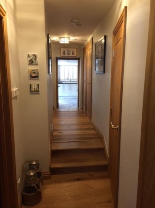River Road, Littlehampton, Executive Apartment エクステリア 写真