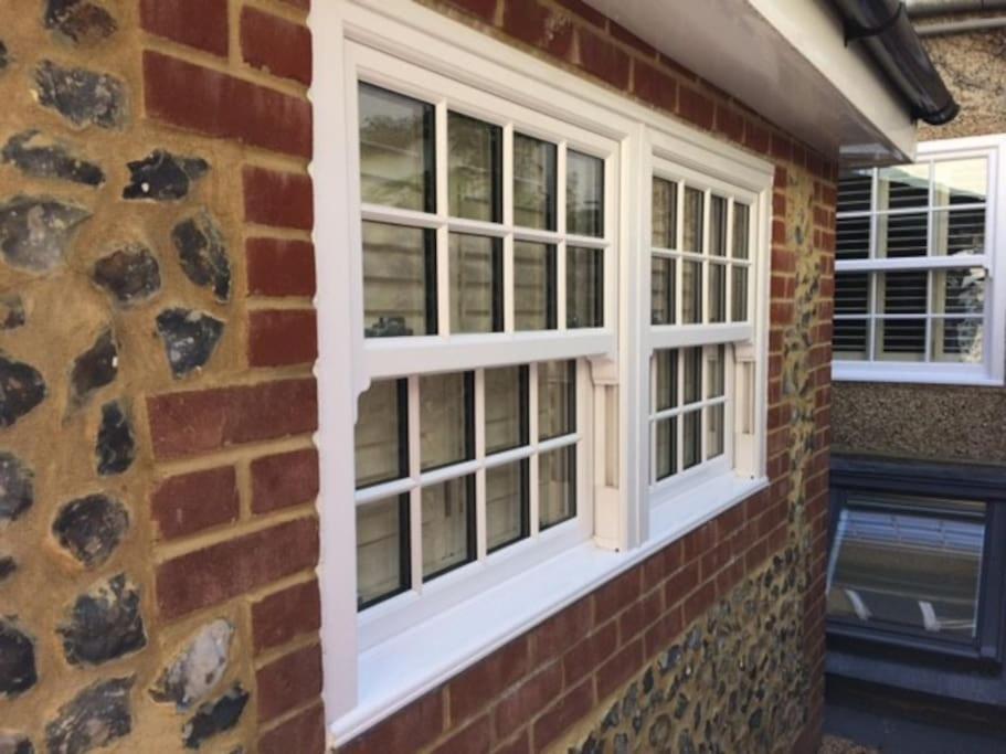 River Road, Littlehampton, Executive Apartment エクステリア 写真