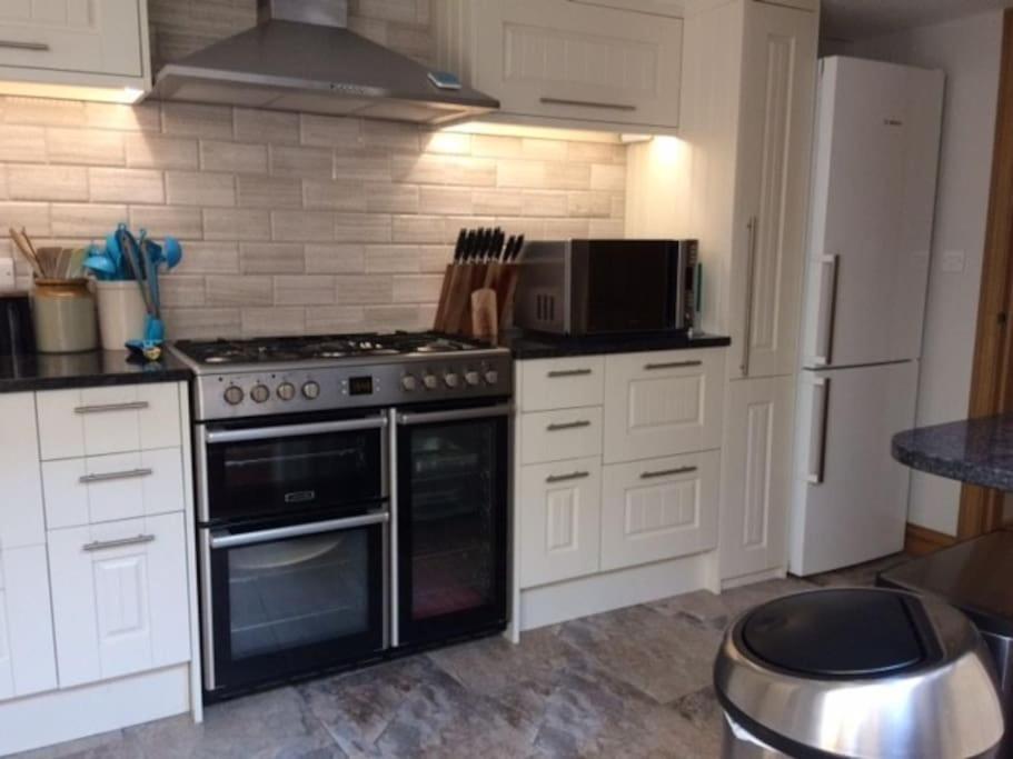 River Road, Littlehampton, Executive Apartment エクステリア 写真